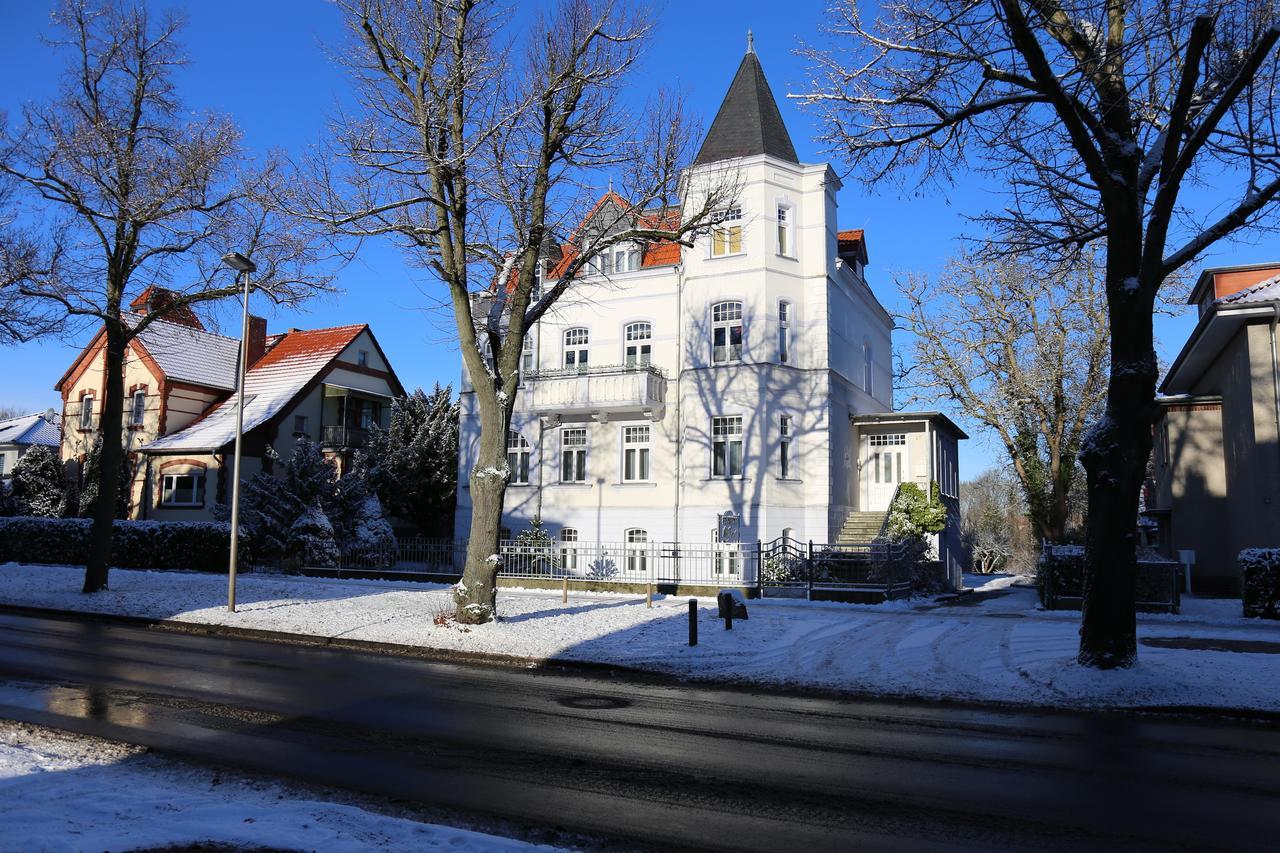 Pension Villa Beer Stralsund Exteriör bild