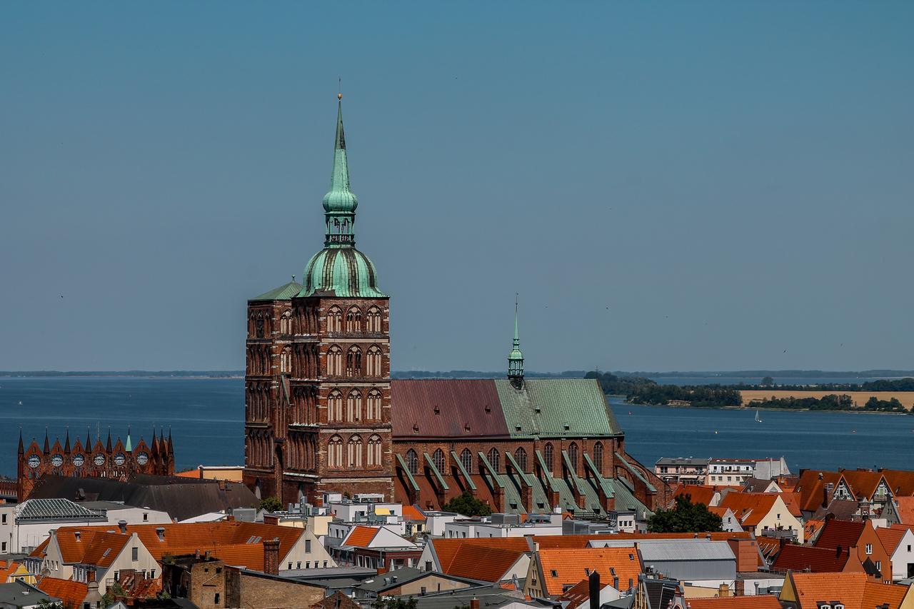 Pension Villa Beer Stralsund Exteriör bild